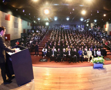 Posse de 136 novos peritos e técnicos reforça atuação da Polícia Científica do Paraná