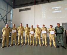 Bombeiros do Paraná consolidam atuação aérea com formação de novos pilotos do GRAER