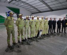 Bombeiros do Paraná embarcam para missão de busca e resgate na Venezuela após terremoto