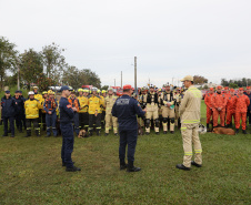 Bombeiros do Paraná participam de simulado com corporações de SC e RS para resposta a desastres