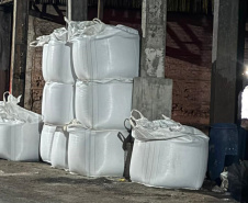 PCPR prende 7 e apreende maquinário para adulteração de fertilizantes em Ponta Grossa