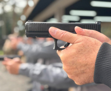 Polícia Penal do Paraná capacita 773 servidores para o uso de novas pistolas Glock G17