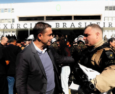 Policiais da PMPR concluem treinamento para escolta de autoridades e comboios