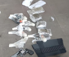 Polícia Civil do Paraná apreende armas e haxixe na Rodoviária de Curitiba