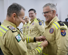 Paraná celebra Dia Nacional do Bombeiro em cerimônia com entrega de homenagens