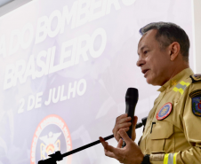 Paraná celebra Dia Nacional do Bombeiro em cerimônia com entrega de homenagens