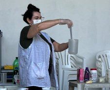 Projeto em penitenciária de Foz do Iguaçu transforma resíduos em arte e oportunidade de renda