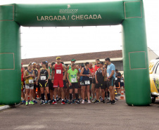 São José dos Pinhais, 03 de novembro de 2019. Desafio 10 KM do 17º BPM.