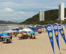 O Carnaval 2019 no Litoral do estado foi repleto de opções de lazer e de serviços gratuitos para os veranistas durante o feriado prolongado. Na área de segurança pública, houve redução dos casos de furtos (10%) e mais encaminhamentos (37,50%) por conta do aumento de abordagens (63,67%).  -  Litoral do Paraná, 05/03/2019  -  Foto: PMPR