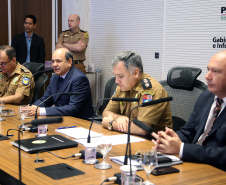 Governador Carlos Massa Ratinho Jr acompanha o balanço da operação verão junto com o secretário de segurança general Luiz Felipe Carbonell.Foto de Gilson Abreu/ANPr14.03.2019