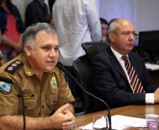 Governador Carlos Massa Ratinho Jr acompanha o balanço da operação verão junto com o secretário de segurança general Luiz Felipe Carbonell.Foto de Gilson Abreu/ANPr14.03.2019