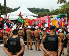 Curitiba, 07 de Abril de 2019. Policiamento nos arredores da Polícia Federal no dia 7 de Abril.