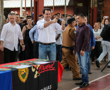 O governador Carlos Massa Ratinho Junior lança o programa Escola Segura. Foz do Iguaçu, 09/05/2019 - Foto: Geraldo Bubniak/ANPr