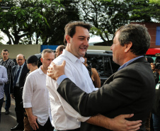 O governador Carlos Massa Ratinho Junior lança o programa Escola Segura. Foz do Iguaçu, 09/05/2019 - Foto: Geraldo Bubniak/ANPr