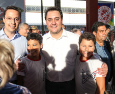 O governador Carlos Massa Ratinho Junior lança o programa Escola Segura. Foz do Iguaçu, 09/05/2019 - Foto: Geraldo Bubniak/ANPr