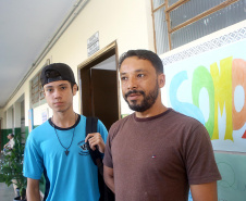 Na imagem, Adriano inácio e o filho Adrian Henrique