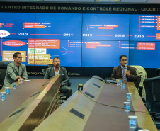 Coletiva de imprensa do secretário da Segurança Pública, coronel Rômulo Marinho Soares, acompanhado do Delegado Geral Adjunto Riad Braga Farhat  e do delegado Marcos Fernando da Silva Fontes, sobre a integração da base de dados entre Paraná, São Paulo e Brasília que permitiu a identificação de uma pessoa suspeita da morte da menina Raquel Genofre,  nesta quinta-feira (19). Curitiba, 19/04/2019 - Foto: Geraldo Bubniak/AEN