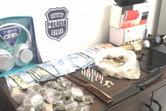 PCPR apreende uma adolescente de 15 anos por tráfico de drogas em Fazenda Rio Grande