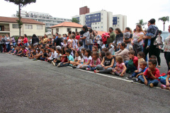 Natal Solidário da PM presenteia mais de 180 crianças com brinquedos, brincadeiras e Papai Noel em Curitiba (PR) 