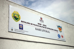 Nova base do BPMOA é instalada no litoral para atuação conjunta com a saúde em resgates e remoções aeromédicas no Verão Maior 