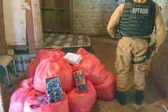 Durante Operação Hórus, policiais do BPFron apreendem produtos contrabandeados em Foz do Iguaçu (PR)