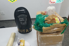  Quase cinco quilos de crack são apreendidos pela PM em Paranaguá, no Litoral 