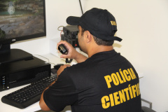 Polícia Científica adapta protocolo de atendimento para continuar servindo a população paranaense durante a pandemia de coronavírus