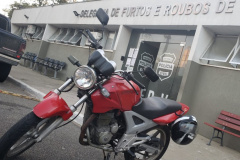 PCPR recupera motocicleta furtada em Curitiba