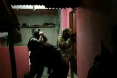 Polícia Civil prende dez pessoas por matar casal e balear criança no litoral do Paraná