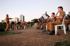 Banda de Música da PM faz live em homenagem ao Dia das Mães no Jardim Botânico em Curitiba