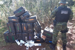 Em situações distintas, BPFron apreende mais de 45 mil maços de cigarros contrabandeados no oeste do Paraná