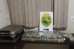   No Sudoeste do estado, PM encaminha 12 pessoas e apreende mais de 28 quilos de drogas 