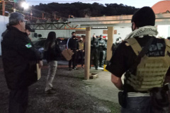 Polícia Civil prende suspeitos de envolvimento em furto a fios de cobre no Litoral