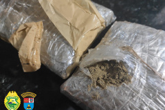 BPRv apreende mais de nove quilos de maconha no Noroeste do estado; parte da droga estava em pó
