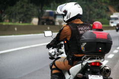 BPTran faz operação contra venda de cerol e linha chilena e nove pessoas são encaminhadas em Curitiba