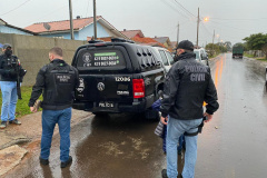 Polícia Civil prende suspeito de tentativa de latrocínio e cumpre seis mandados de busca e apreensão em Ponta Grossa