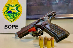 BOPE prende dois homens e apreende duas armas de fogo e um simulacro em Curitiba e na RMC