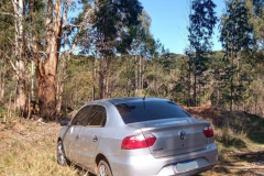 Em situações distintas, BPRv apreende mais de 10 quilos de maconha e carro usado em roubo