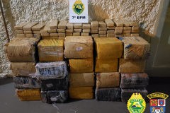 410 quilos de maconha são apreendidos pela PM no noroeste do Paraná