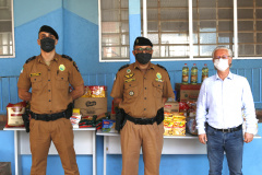 PM de Ponta Grossa arrecada 160 quilos de alimentos para a Guarda Mirim