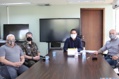 Secretário coronel Marinho recebe visita do Exército Brasileiro