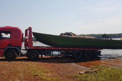 Operação Hórus apreende dois barcos lotados de cigarros paraguaios no Lago Itaipu e causa prejuízo de R$ 3,5 milhões ao contrabando