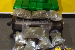 BPRv apreende mais de 15 quilos de maconha ao abordar ônibus que ia para São Paulo