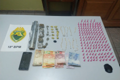 PM apreende mais de 200 porções de drogas após denúncia no Norte do estado 