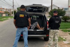 Ação conjunta da Polícia Civil com a Força Nacional encaminha cinco pessoas em São José dos Pinhais, na RMC