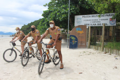 Comerciantes e turistas aprovam policiamento preventivo na Ilha do Mel
