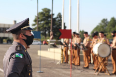 Profissionais de segurança pública são homenageados pelo ministro André Mendonça na APMG, em São José dos Pinhais