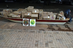 Durante operação integrada, policiais da fronteira apreendem mais de R$ 600 mil em cigarros contrabandeados no Oeste do Paraná