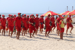 Corpo de Bombeiros forma 30 novos guarda-vidas no Litoral 