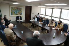 Secretário Marinho recebe visita do presidente do Tribunal Regional Eleitoral em Curitiba